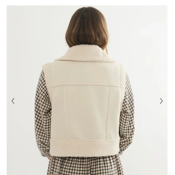 Quebec Sherpa Vest - Picture 5 of 16